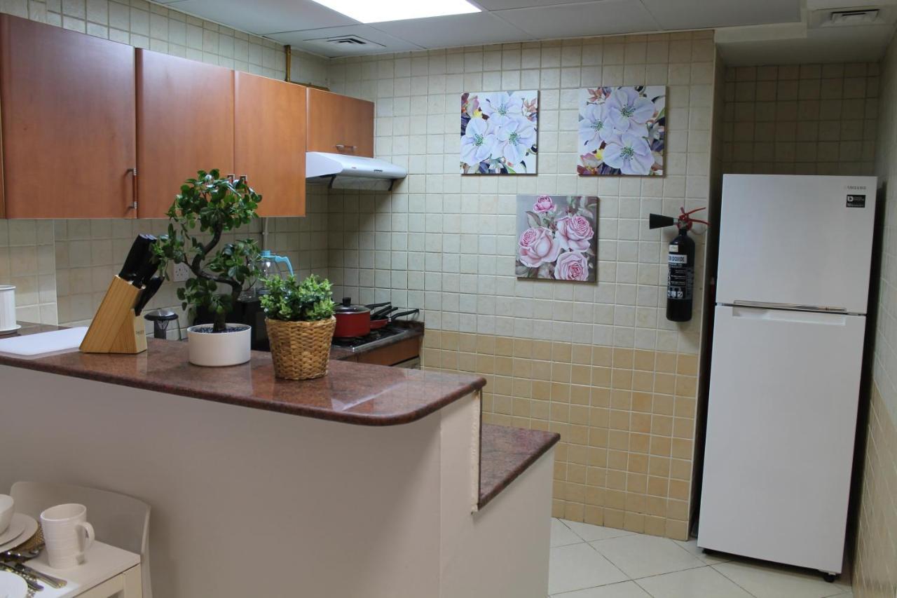 Newly Furnished Cozy 1 Bedroom Apartment Close To Jbr Beach And Metro Dubai Exterior foto