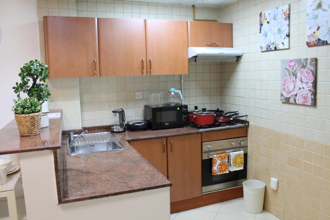 Newly Furnished Cozy 1 Bedroom Apartment Close To Jbr Beach And Metro Dubai Exterior foto