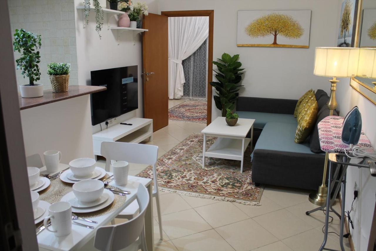 Newly Furnished Cozy 1 Bedroom Apartment Close To Jbr Beach And Metro Dubai Exterior foto