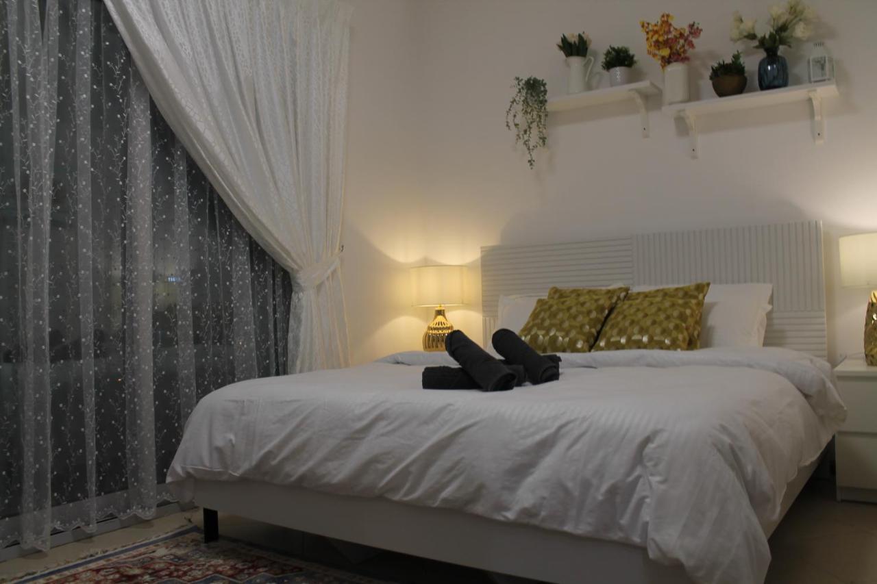 Newly Furnished Cozy 1 Bedroom Apartment Close To Jbr Beach And Metro Dubai Exterior foto